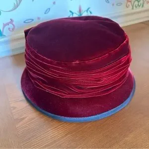 Stunning J Peterman Hat!! Swirls Hat - The J. Peterman Company main image 4